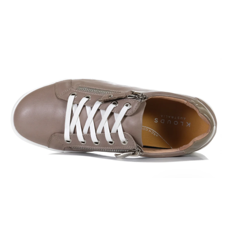 KLOUDS Charlie Xtra Wide  - Taupe